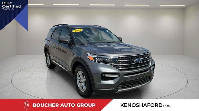 Certified 2024 Ford Explorer XLT w/ Equipment Group 202A AWD/4WD image 3