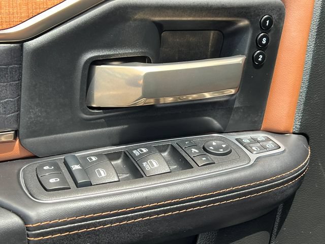 Used 2024 RAM 3500 Limited AWD/4WD image 26