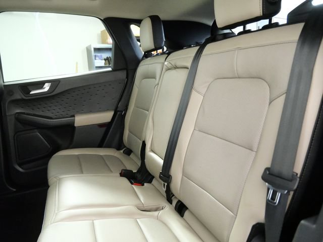 Certified 2020 Ford Escape Titanium AWD/4WD image 14