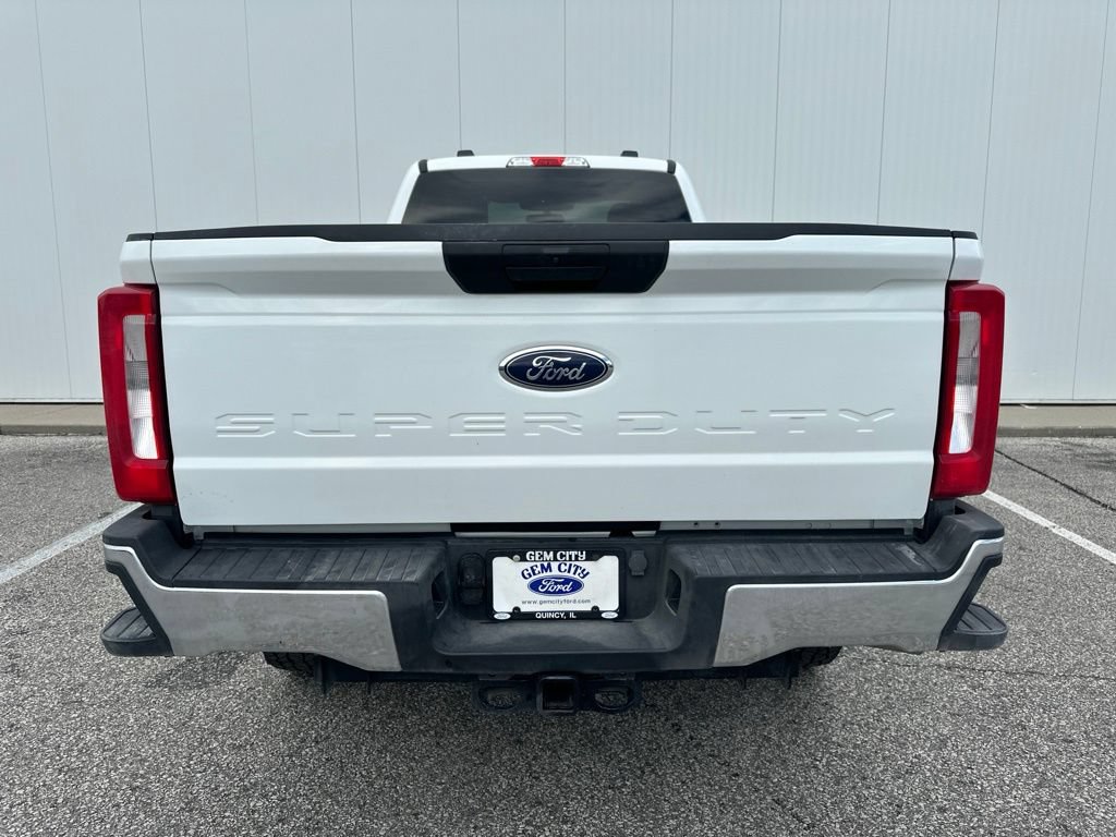 Certified 2025 Ford F250 XLT w/ FX4 Off-Road Package AWD/4WD image 6