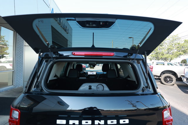 Certified 2025 Ford Bronco Sport Outer Banks w/ Outer Banks Tech Package+ AWD/4WD image 8