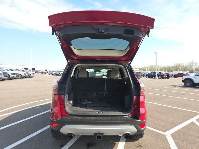 Certified 2017 Ford Escape SE image 8