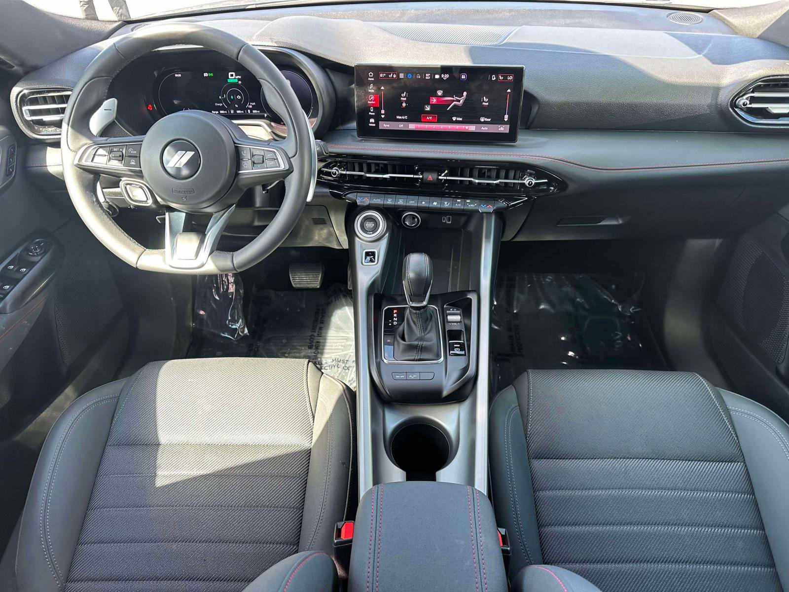 Used 2024 Dodge Hornet R/T image 12