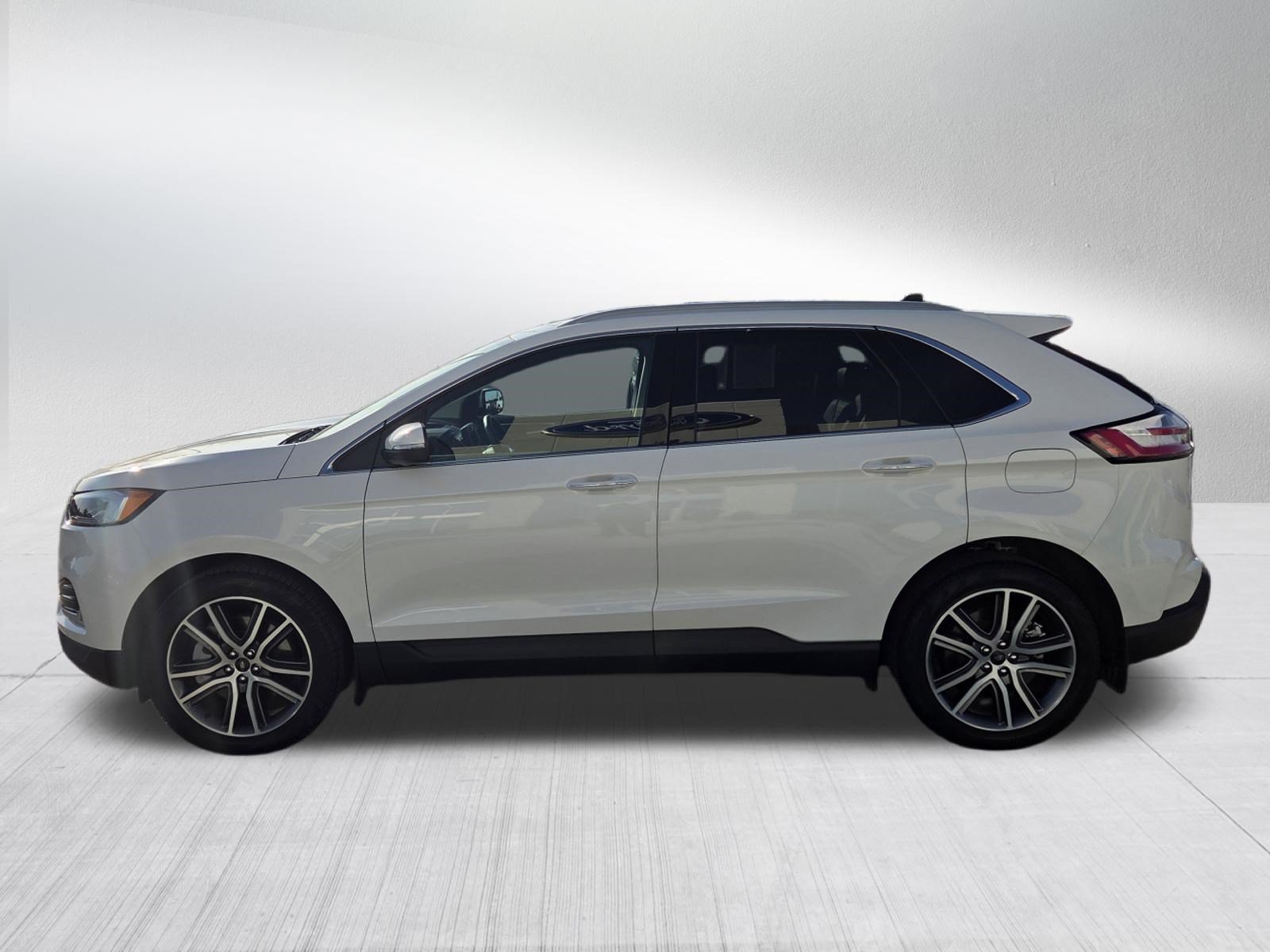 Certified 2024 Ford Edge Titanium w/ Equipment Group 301A AWD/4WD image 4
