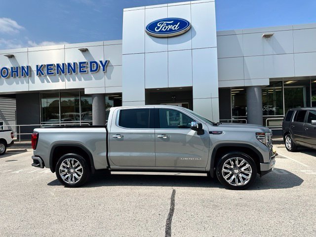 Used 2025 GMC Sierra 1500 Denali w/ Denali Reserve Package AWD/4WD image 27