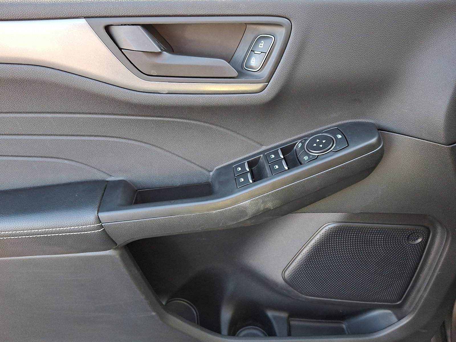 Certified 2024 Ford Escape Active w/ Tech Pack #1 image 12