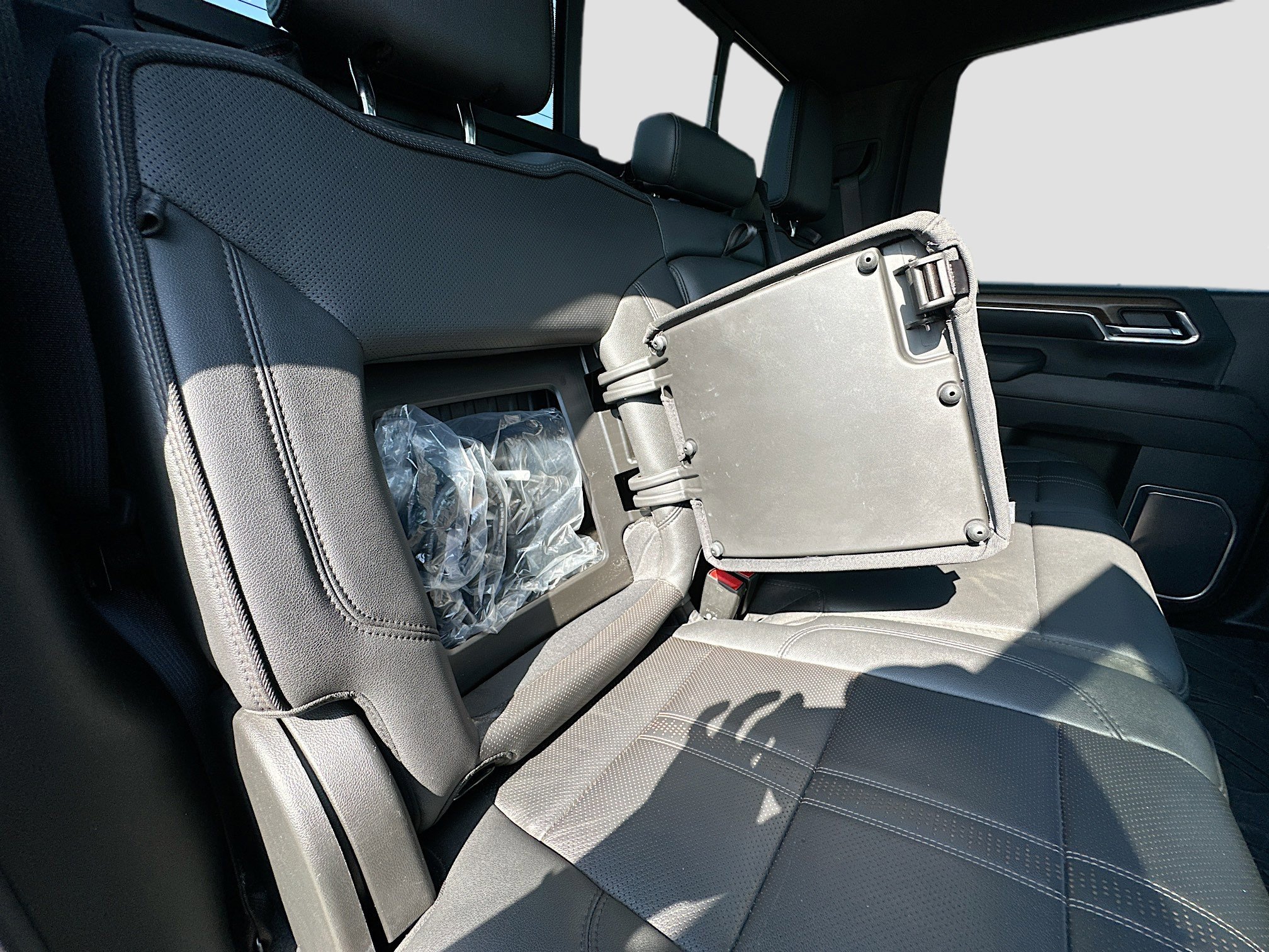 Used 2024 Chevrolet Silverado 2500 High Country w/ High Country Premium Package image 34