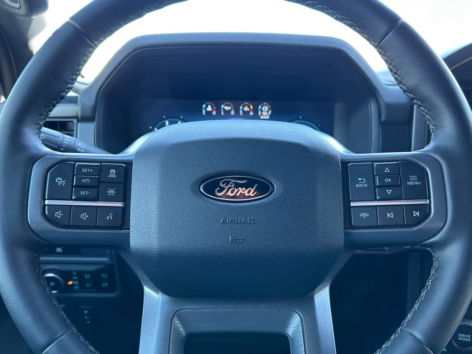 Certified 2025 Ford F150 Lariat image 34