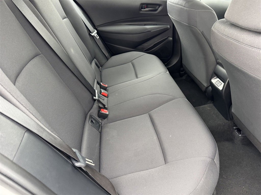 Used 2024 Toyota Corolla LE image 7