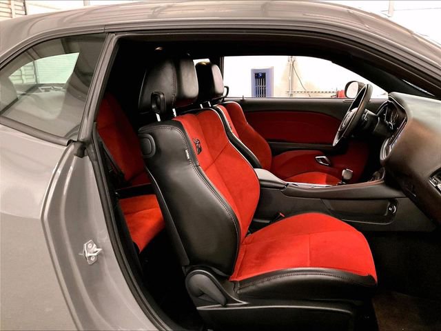 Used 2018 Dodge Challenger R/T Scat Pack RWD image 7