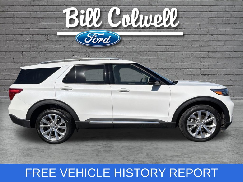 Certified 2023 Ford Explorer Platinum w/ Technology Package AWD/4WD image 3