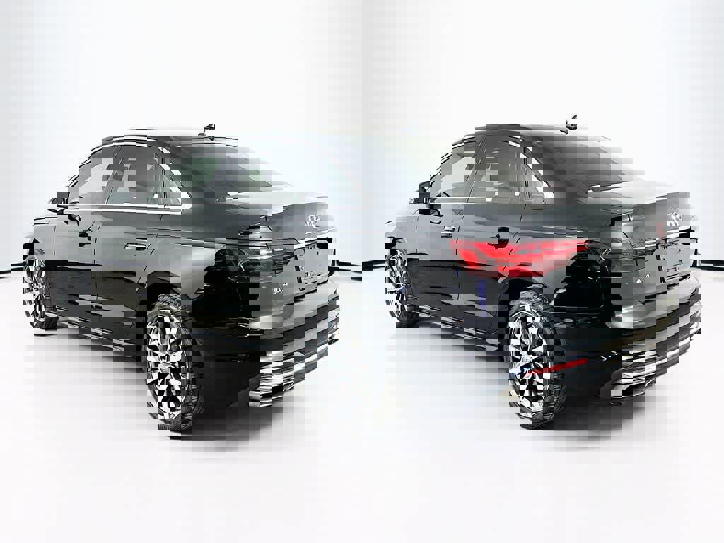 Used 2020 Audi A4 2.0T Premium w/ Convenience Package image 3