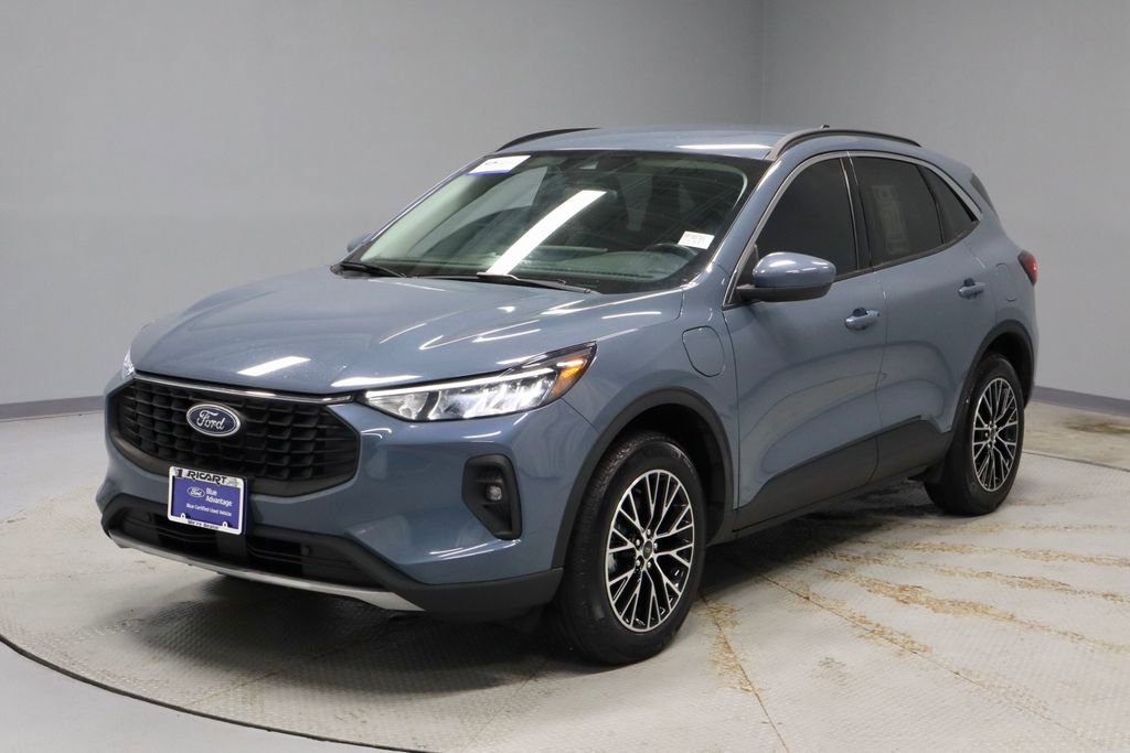 Certified 2023 Ford Escape SE FWD image 9