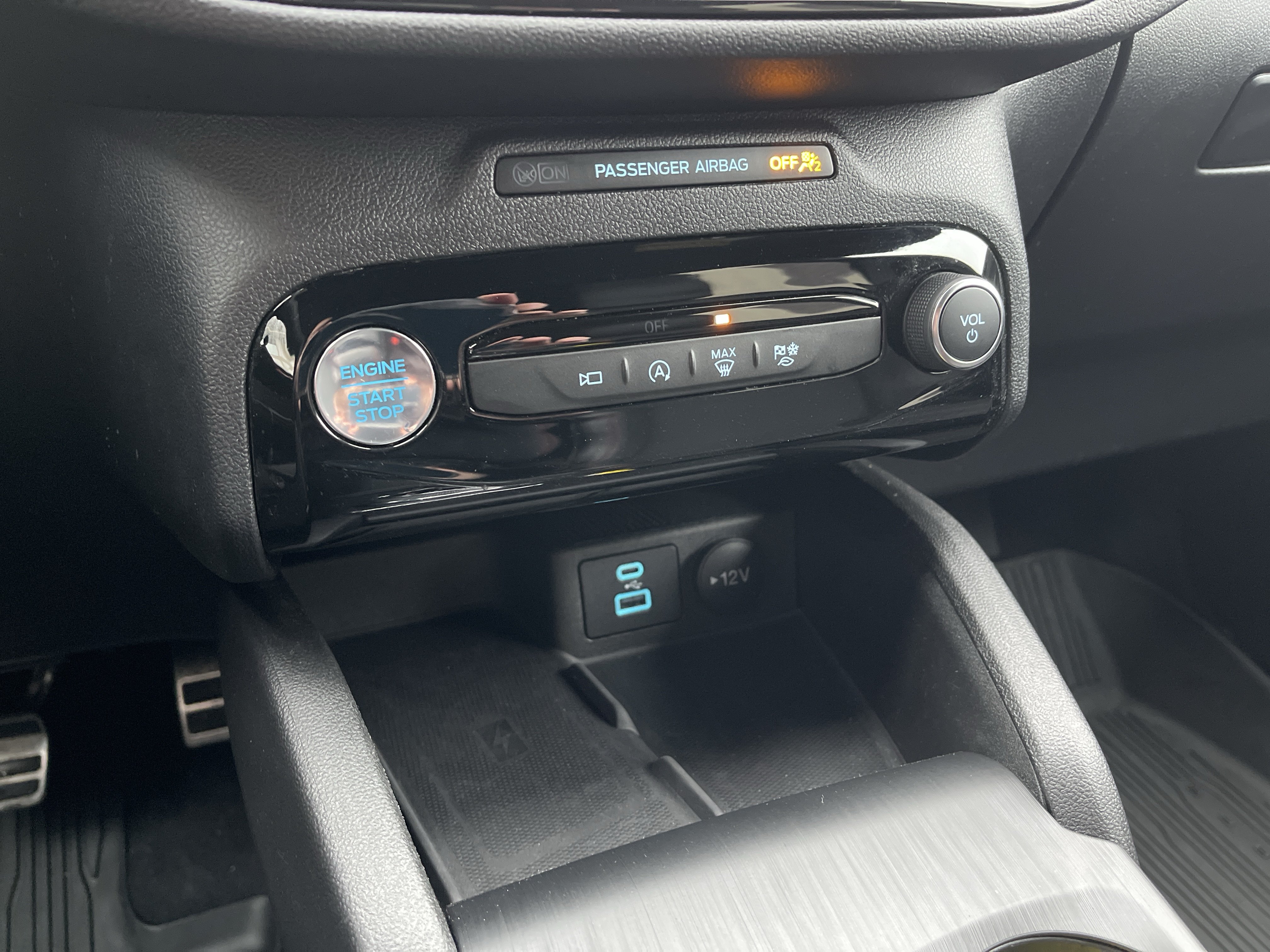 Certified 2023 Ford Escape ST-Line Select w/ Tech Pack #2 AWD/4WD image 22
