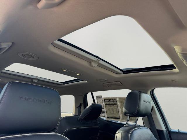 Used 2017 GMC Acadia Denali image 6