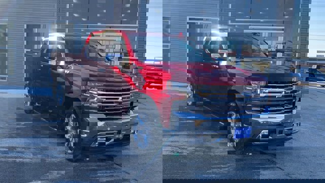 Used 2022 Chevrolet Silverado 1500 LTZ w/ LTZ Premium Package image 4