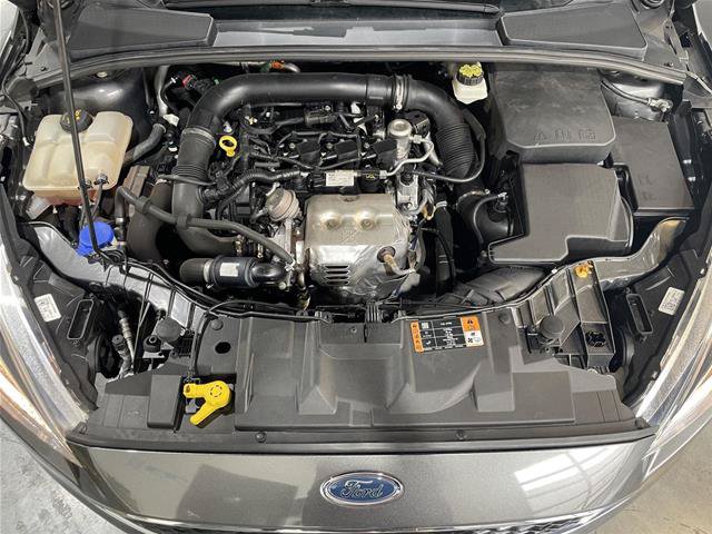 Certified 2018 Ford Focus SE FWD image 32