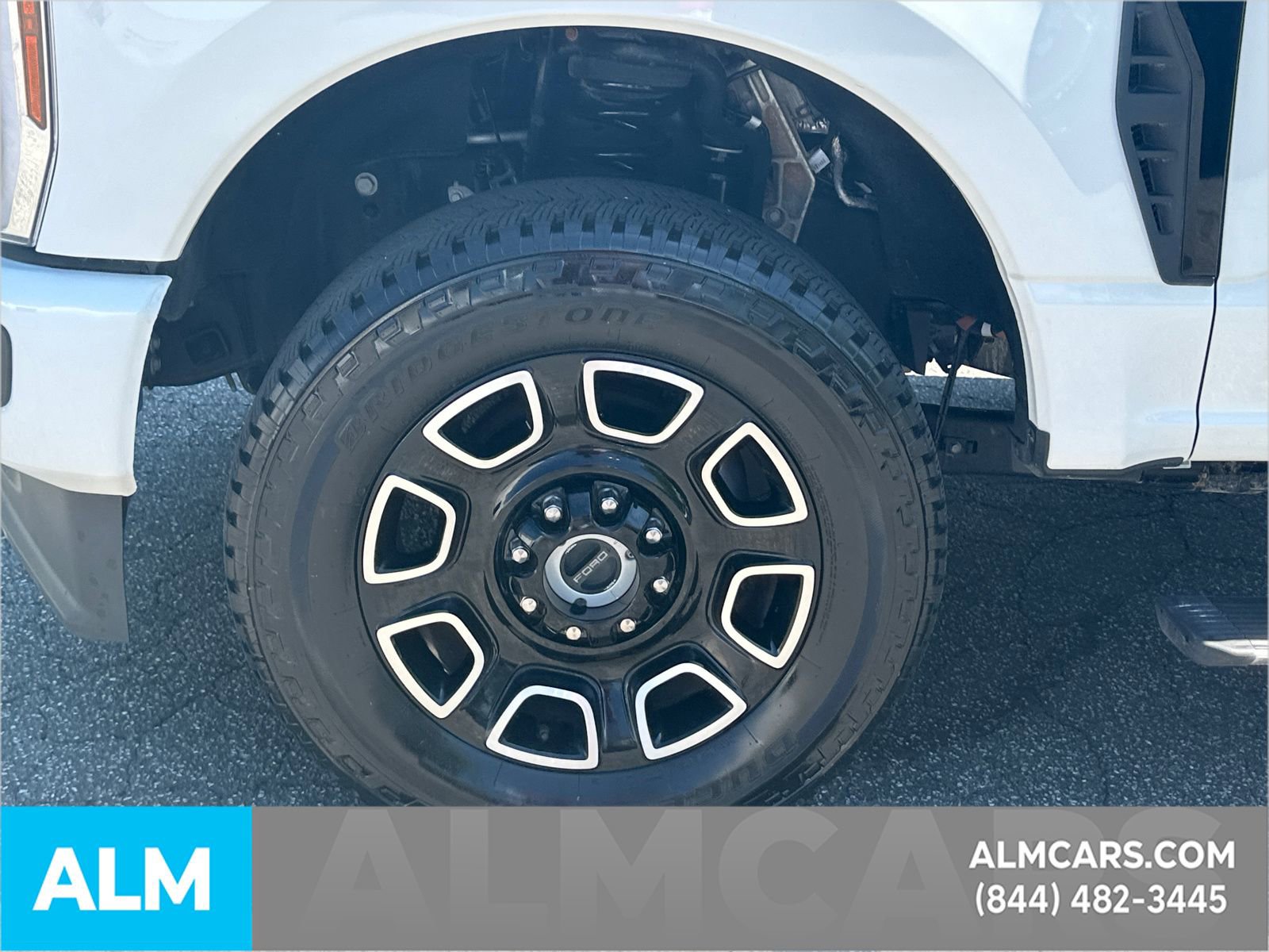 Certified 2025 Ford F350 Platinum AWD/4WD image 31
