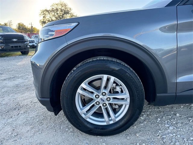 Certified 2023 Ford Explorer XLT image 24