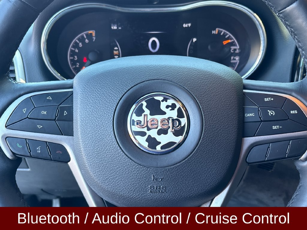 Used 2019 Jeep Grand Cherokee Altitude AWD/4WD image 16