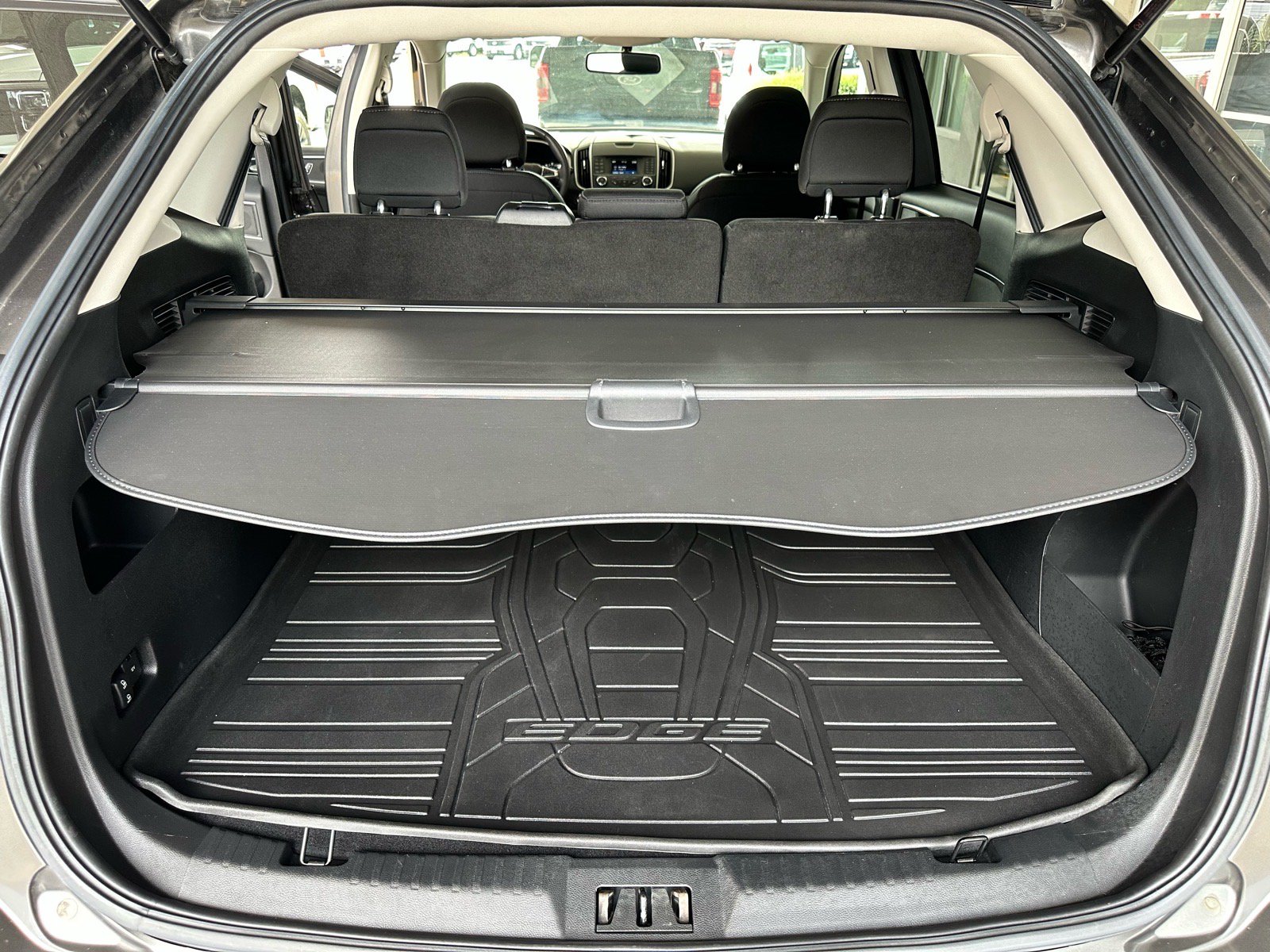 Certified 2017 Ford Edge SEL w/ Class II Trailer Tow Package FWD image 21