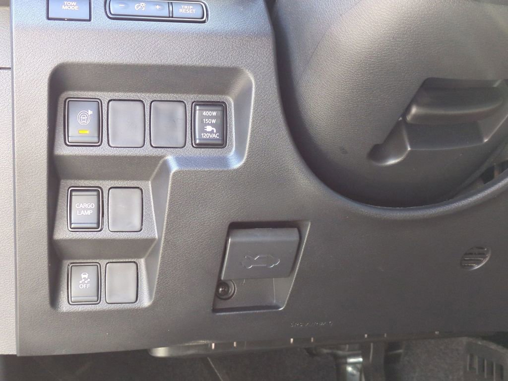 Used 2024 Nissan Frontier Pro-X w/ Pro Convenience Package RWD image 15