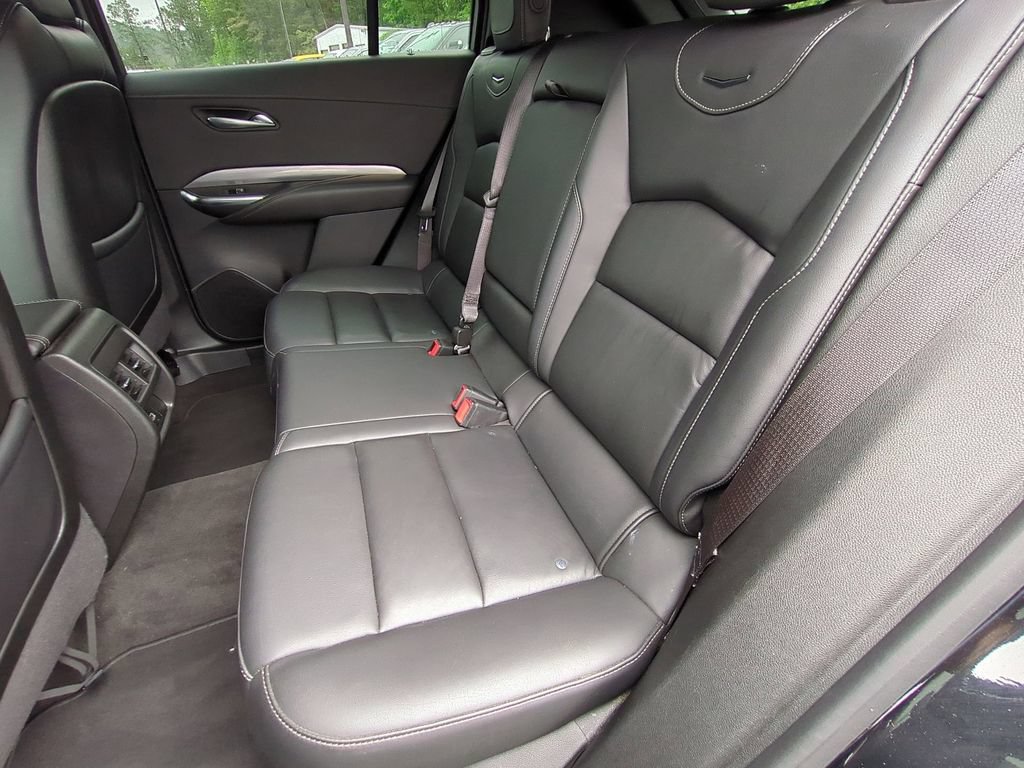 Used 2024 Cadillac XT4 Premium Luxury FWD image 15