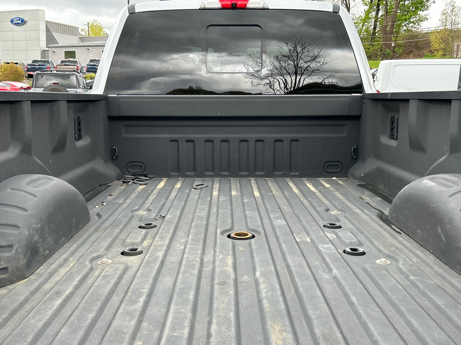 Certified 2022 Ford F350 Platinum AWD/4WD image 29