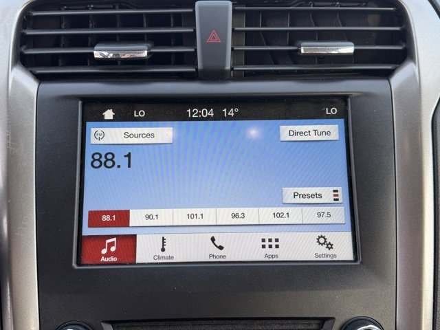 Certified 2017 Ford Fusion SE w/ Fusion SE Technology Package image 15