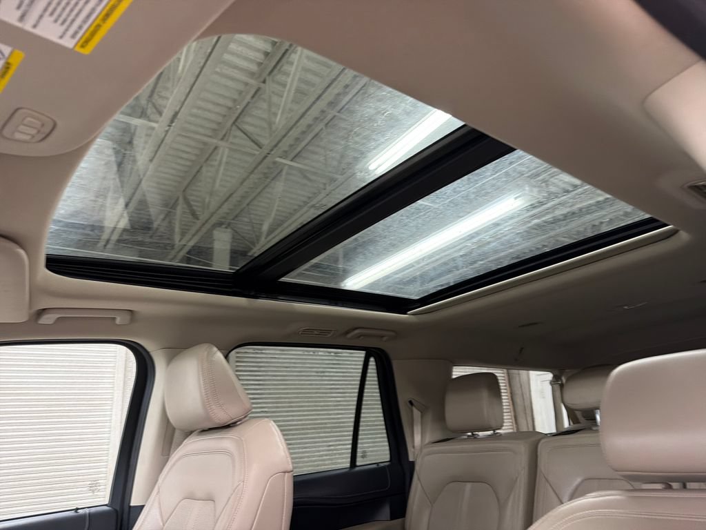 Certified 2024 Ford Expedition Max Limited RWD image 11