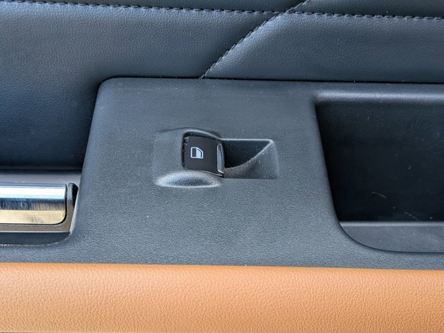 Certified 2022 Ford Expedition Platinum image 31