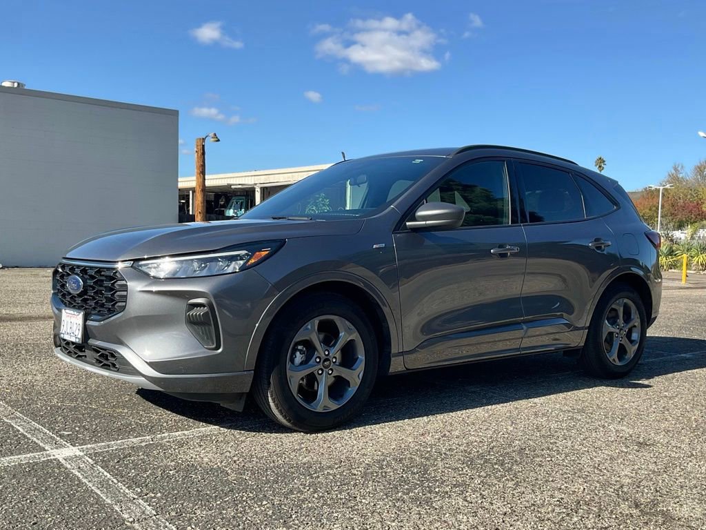Certified 2024 Ford Escape ST-Line w/ Tech Pack #1 image 3