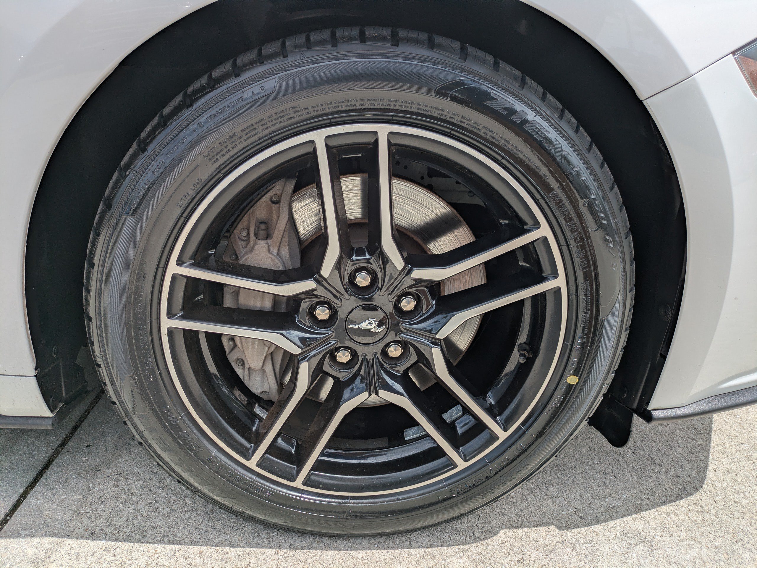 Certified 2020 Ford Mustang GT Premium RWD image 11