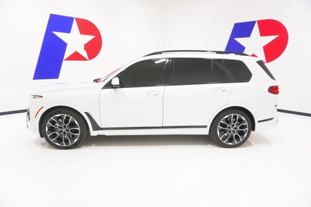 Used 2024 BMW X7 xDrive40i w/ Executive Package AWD/4WD image 13