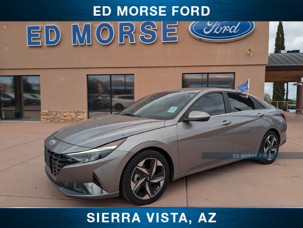 Used 2023 Hyundai Elantra Limited FWD image 5