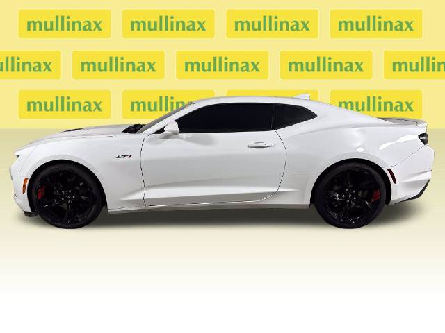 Used 2022 Chevrolet Camaro LT RWD image 12