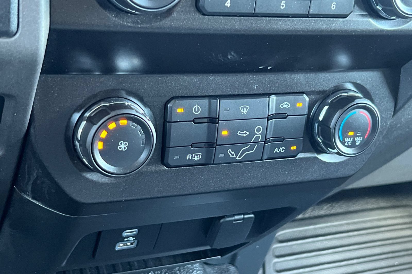 Certified 2022 Ford F250 XL w/ STX Appearance Package RWD image 20