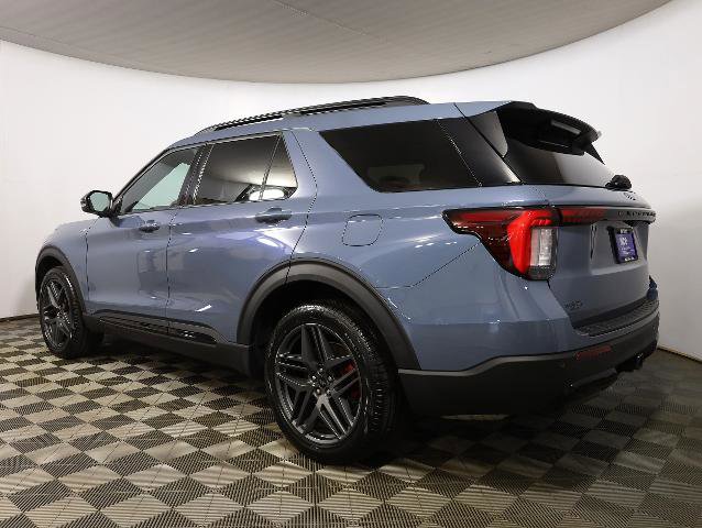 Certified 2025 Ford Explorer ST-Line w/ ST-Line Street Pack AWD/4WD image 7