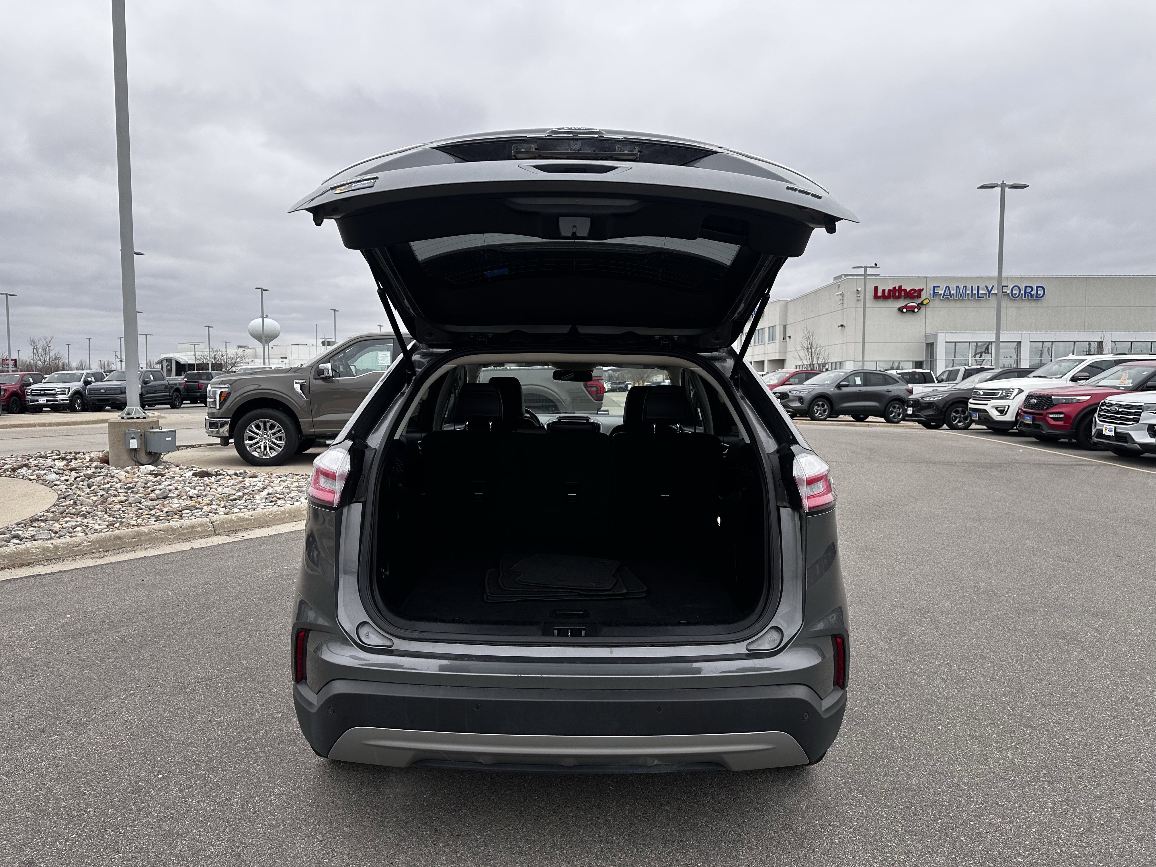 Certified 2024 Ford Edge SEL image 22