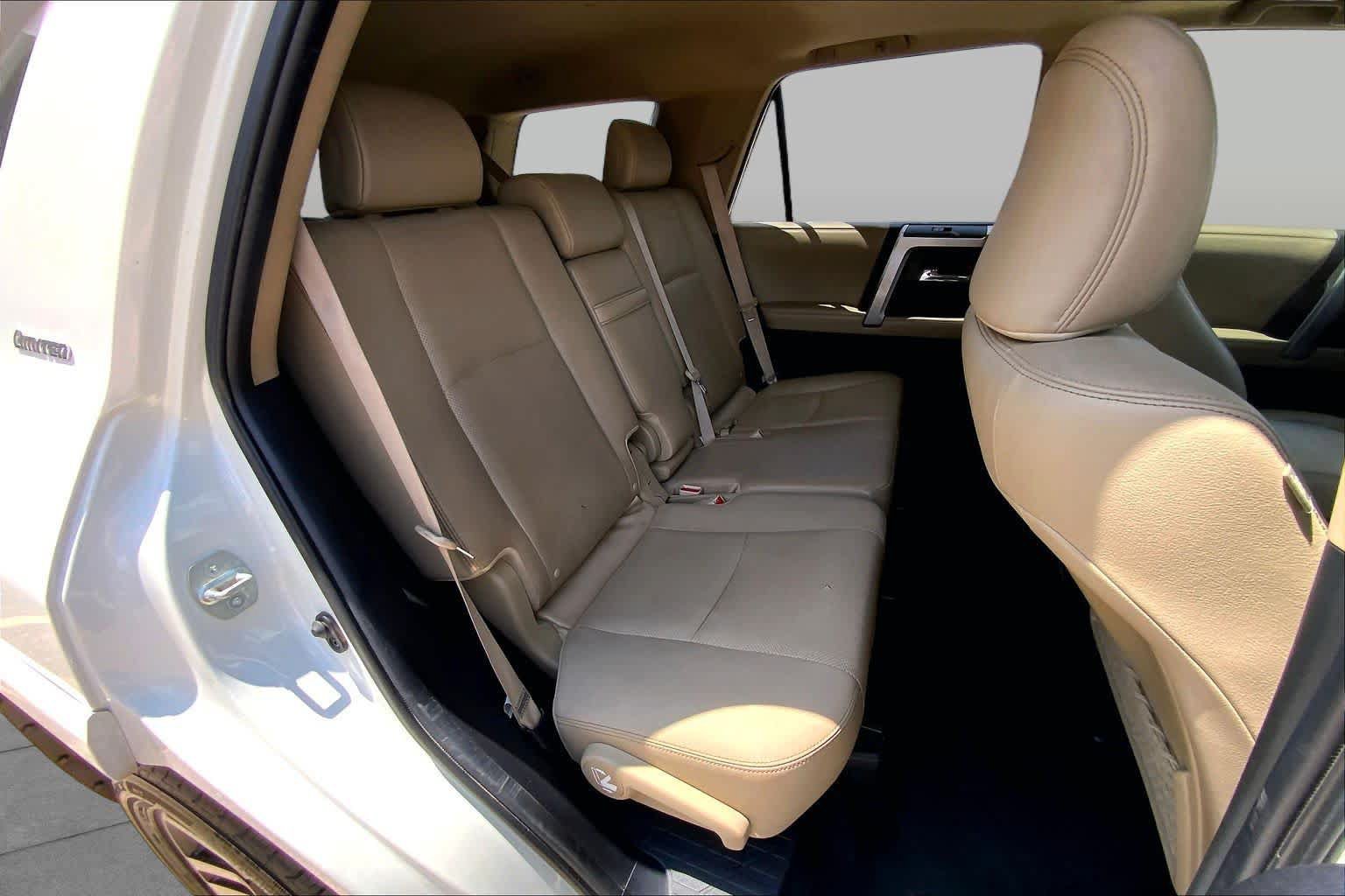 Used 2018 Toyota 4Runner Limited RWD image 20