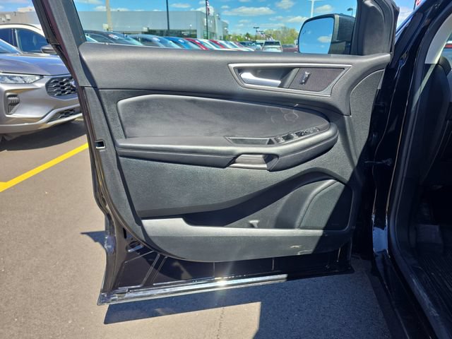 Certified 2023 Ford Edge SEL w/ Convenience Package AWD/4WD image 11