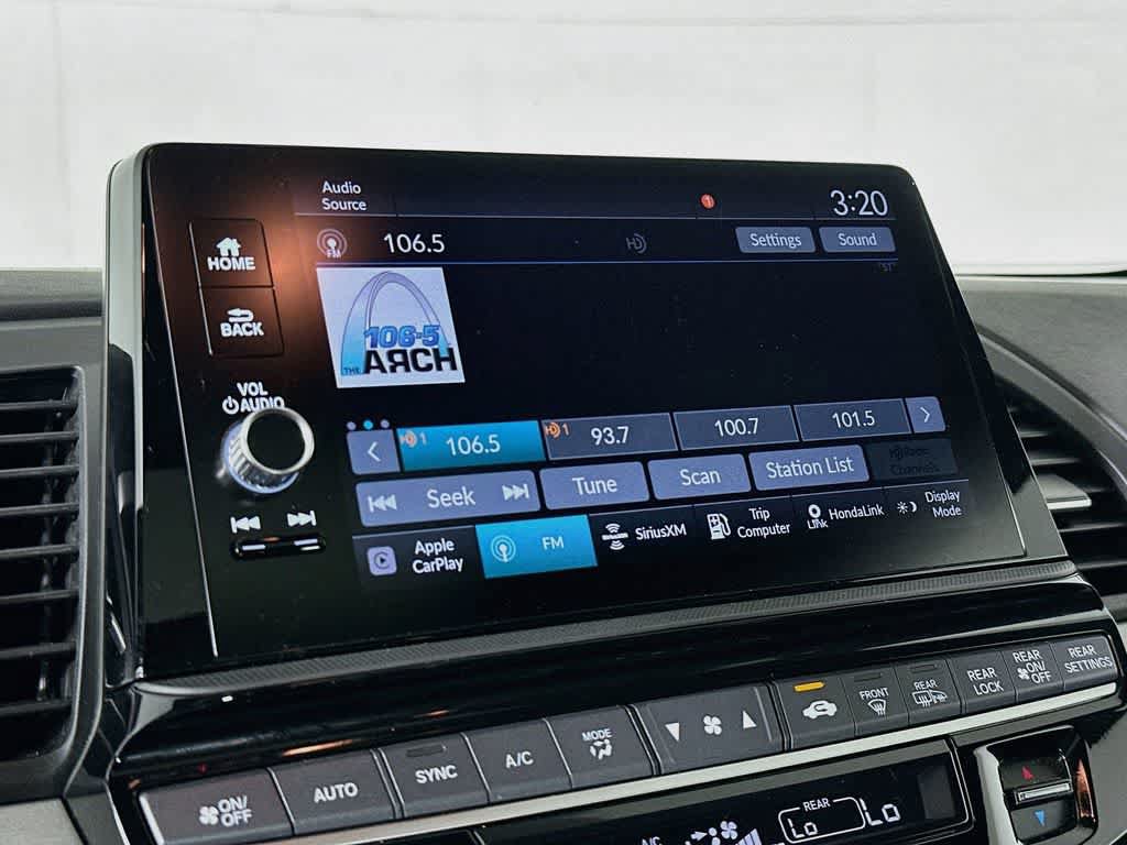 Used 2025 Honda Odyssey Sport-L image 16