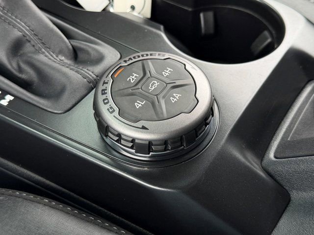 Certified 2025 Ford Bronco Badlands image 24