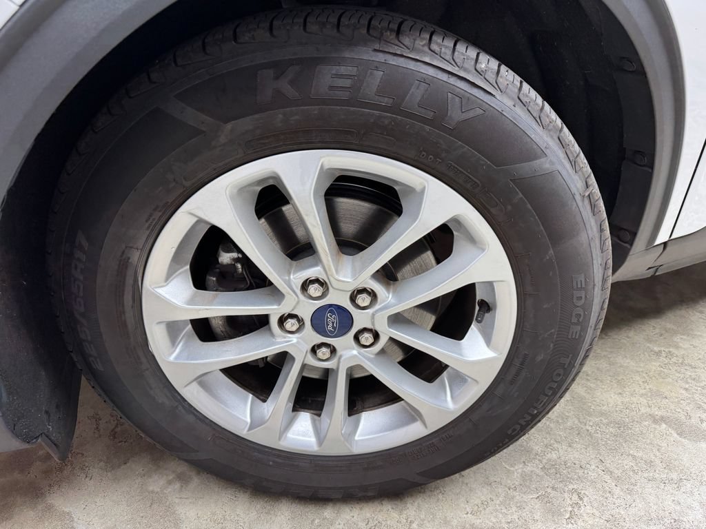Certified 2022 Ford Escape SE w/ Convenience Package FWD image 30