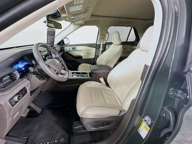 Certified 2023 Ford Explorer Platinum image 30