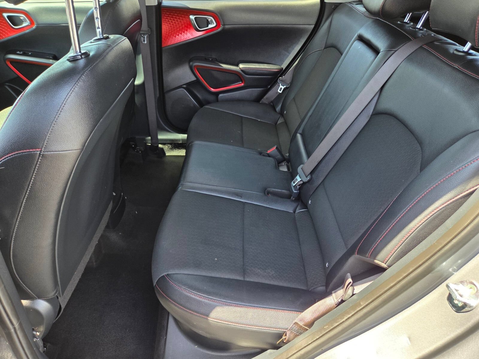 Used 2023 Kia Soul GT-Line w/ GT-Line Technology Package FWD image 12