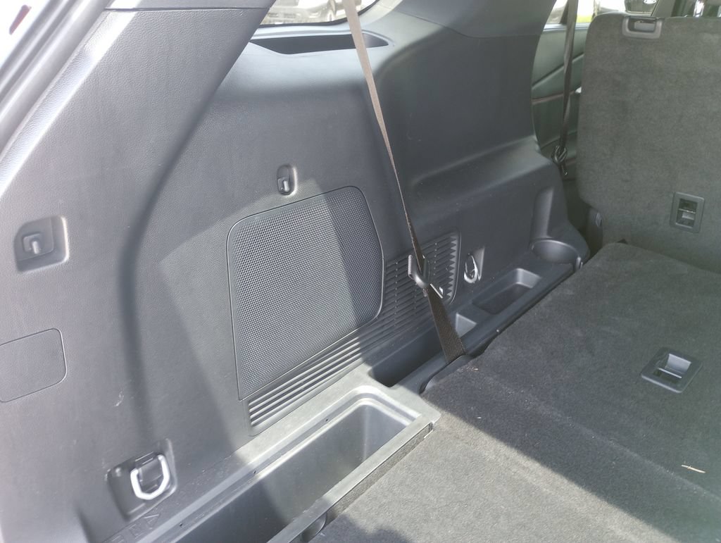 Certified 2025 Ford Explorer ST RWD image 16