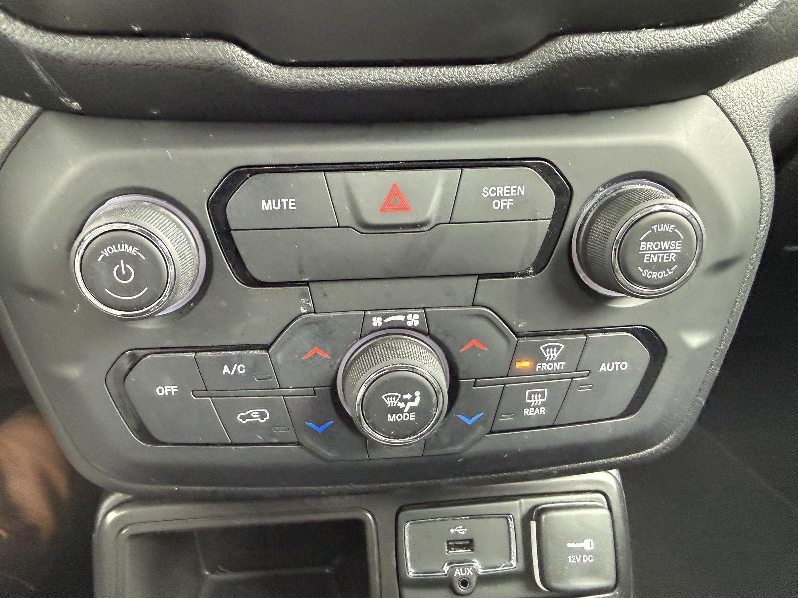 Used 2020 Jeep Renegade Sport image 19