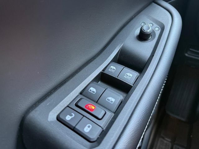 Used 2021 Jeep Grand Cherokee L Limited AWD/4WD image 27