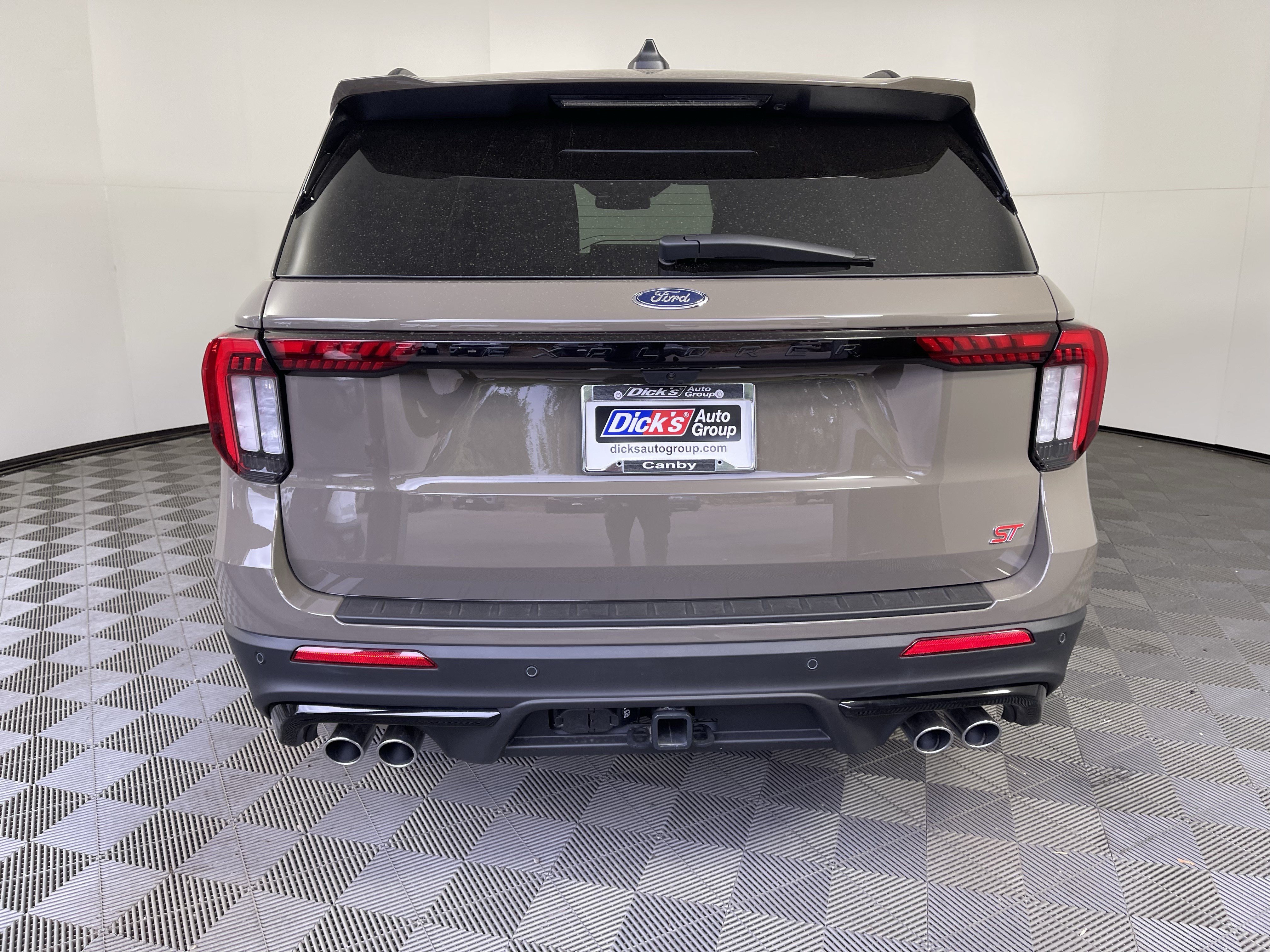 Certified 2026 Ford Explorer ST w/ Sun And Sound Package AWD/4WD image 5